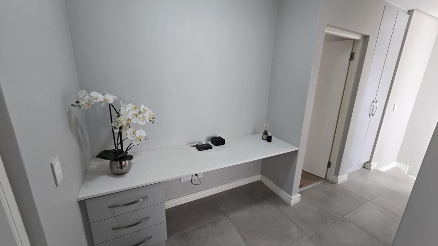 To Let 3 Bedroom Property for Rent in Groot Phesantekraal Estate Western Cape